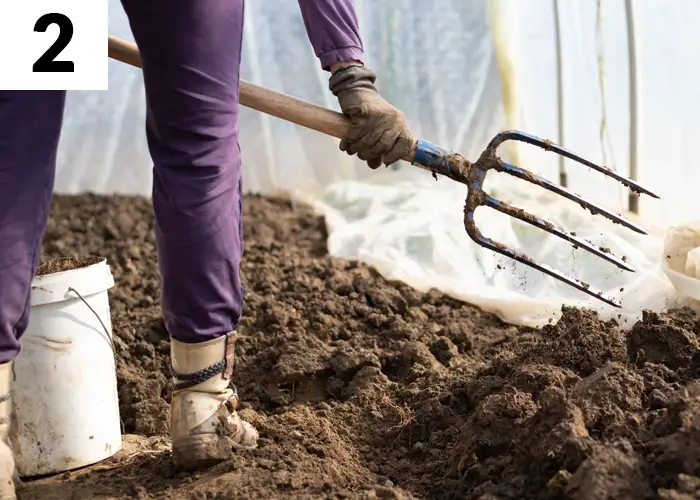 Tâche n°2 décembre au jardin : Enrichir le sol du potager