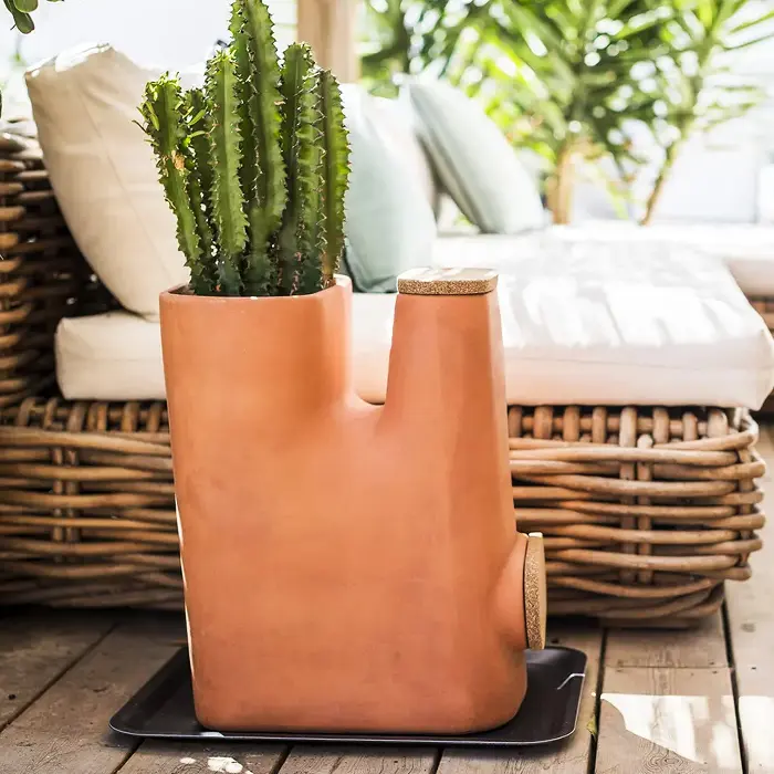 Idée cadeau jardinage n°12 : lombricomposteur Idée cadeau jardinage n°12 : lombricomposteur