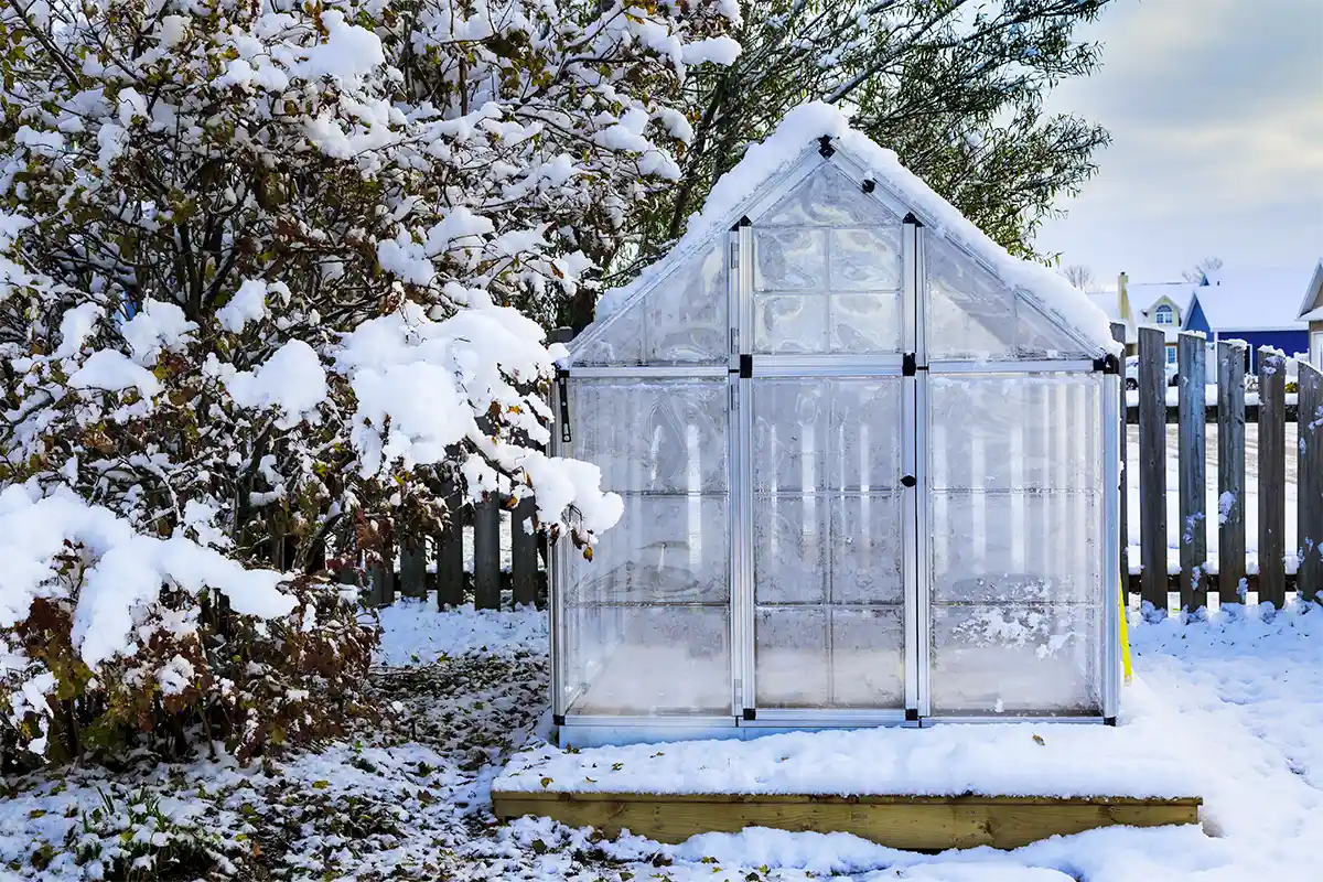 chauffer sa serre de jardin en hiver