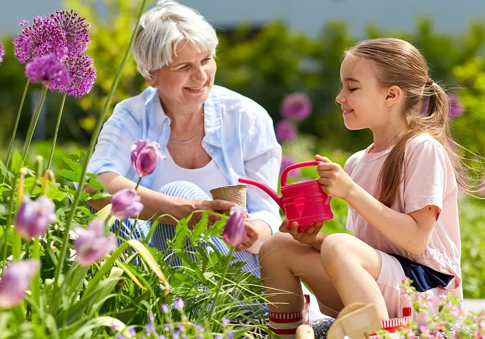 enfant jardinage pédagogique