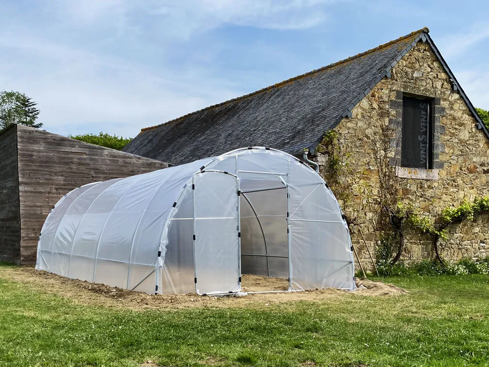 petite ou grande serre de jardin ?
