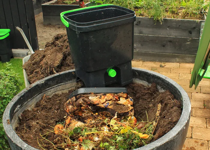 Bokashi ou lombricomposteur : Quelle solution pour composter ses