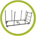 Un dossier et une assise ergonomique Un chariot de transport, pratique et maniable pour ranger et transporter jusqu’à 20 tables !