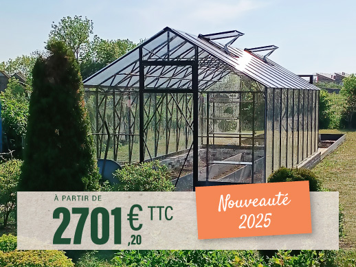 image-serre-monolithique-dans-jardin-a-partir-de-deux-mille-sept-cent-un-euros
