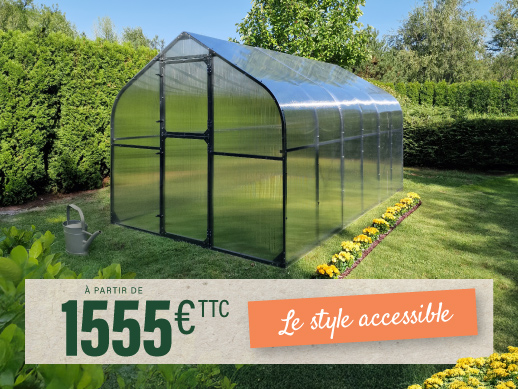 serre-polycarbonate-premium-dans-jardin-a-partir-de-mille-cinq-cent-cinquainte-cinq-euros