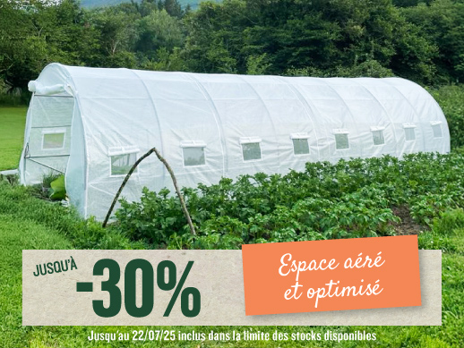 serre-tunnel-de-jardin-avec-porte-enroulable-et-fenetres-soldes-trente-pour-cent